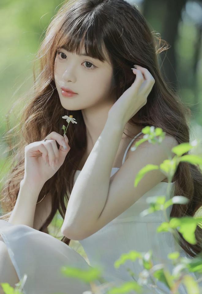 房东来修洗衣机观看V九游会娜娜被困洗衣机